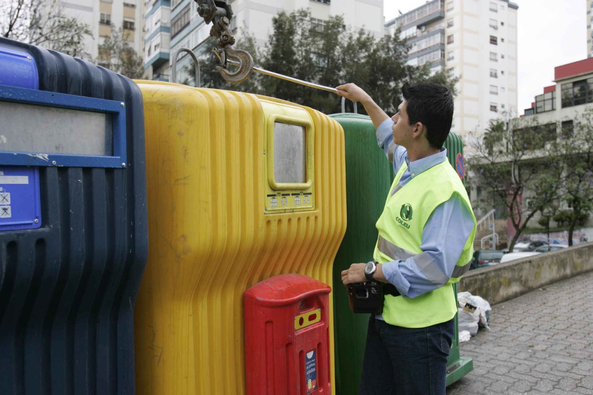 Lixo. “Práticas de reciclagem colocadas  em causa”, garante Quercus