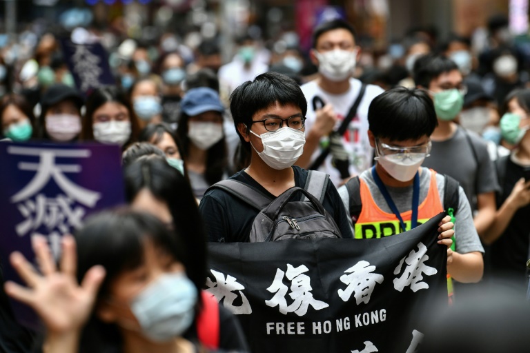 Hong Kong. Manifestantes testam as águas para mais protestos