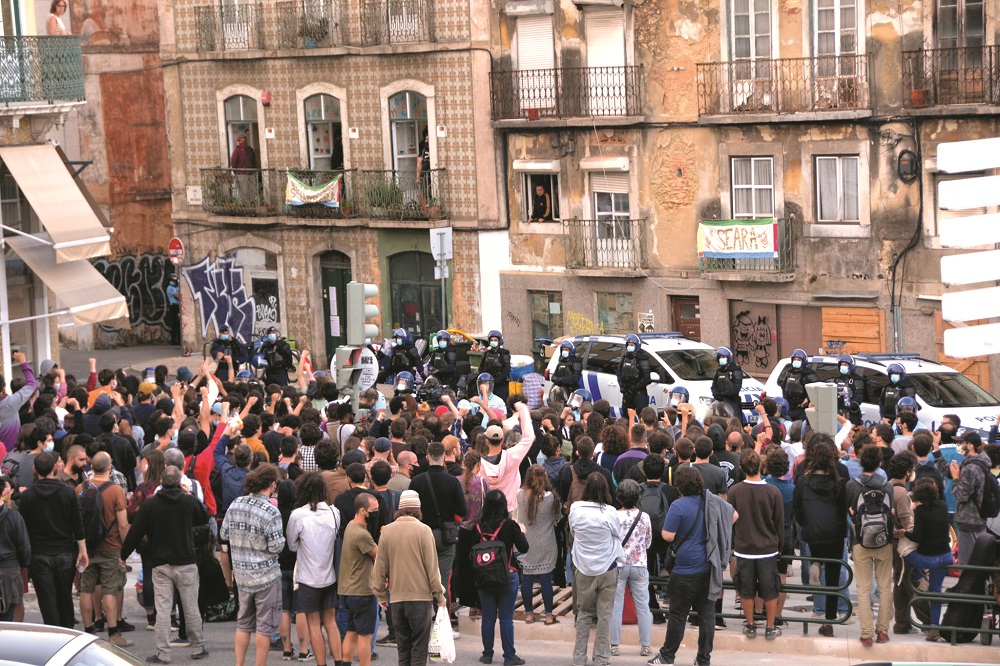 Despejo em Arroios. Ação judicial à vista e protestos contra seguranças privados