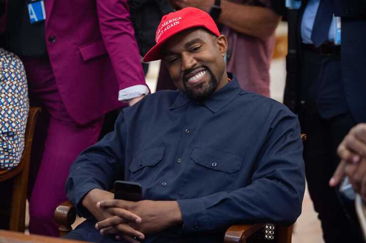 Kanye West anuncia candidatura à Presidência dos EUA