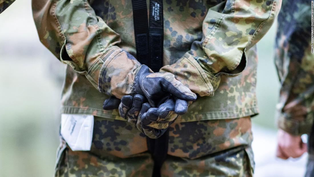 Dois ex-soldados alemães presos por tentarem criar exército terrorista