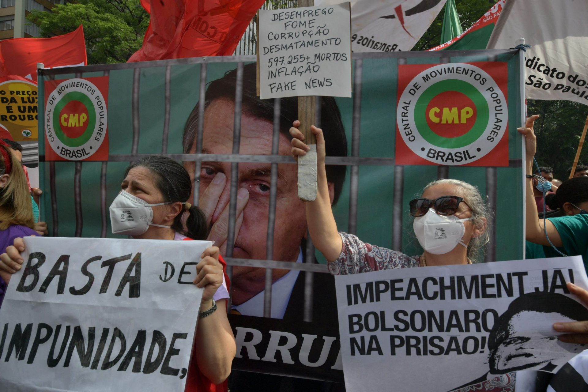 Brasil. Nova ronda de manifestações para exigir demissão de Bolsonaro