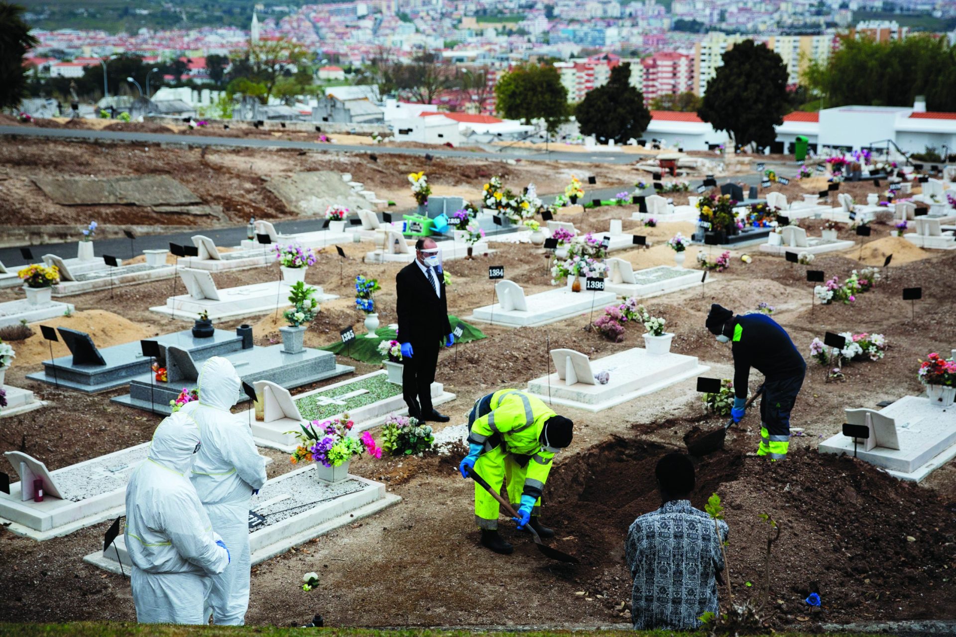 630 mortes num dia. Segunda-feira negra num janeiro onde o pior está para vir