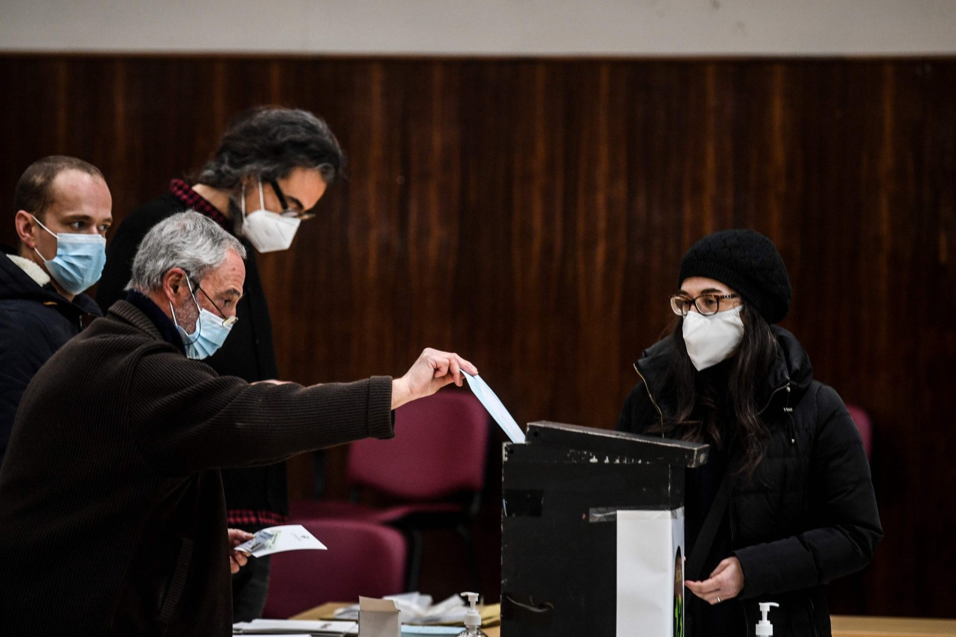 Presidenciais. Pandemia domina a campanha na reta final para as eleições