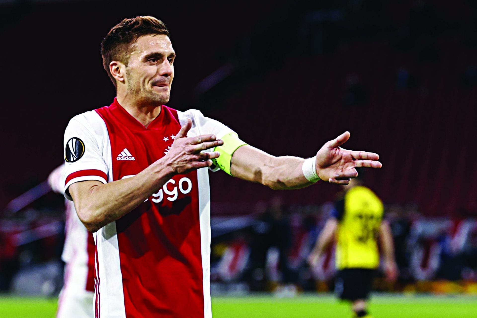 Dusan Tadic. Jogador quebra recorde de Messi