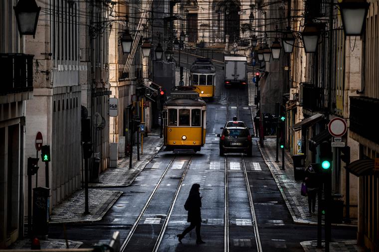 Governo anuncia novas medidas esta terça-feira