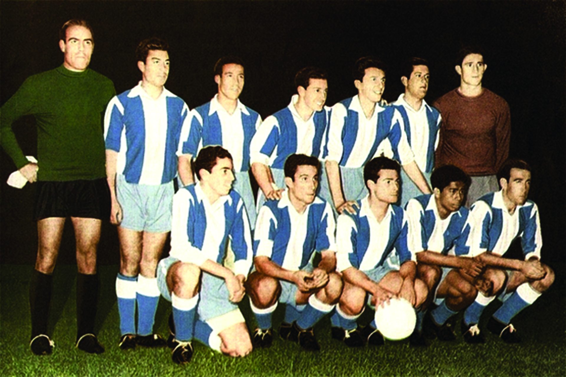 FC Porto-Benfica. Flores e aplausos na tarde azul da amizade…