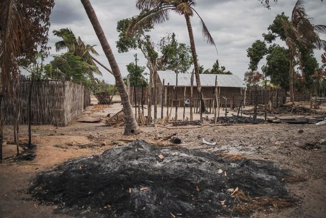 Grupo armado mata residentes numa aldeia costeira de Moçambique