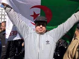 Jornalista argelino condenado a seis meses de prisão por “difamação”