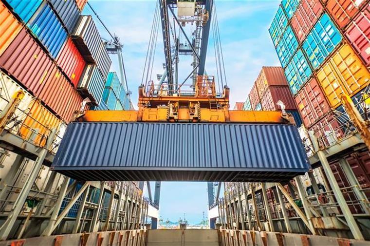 Portugal aumenta exportações em 6%. Importações caíram