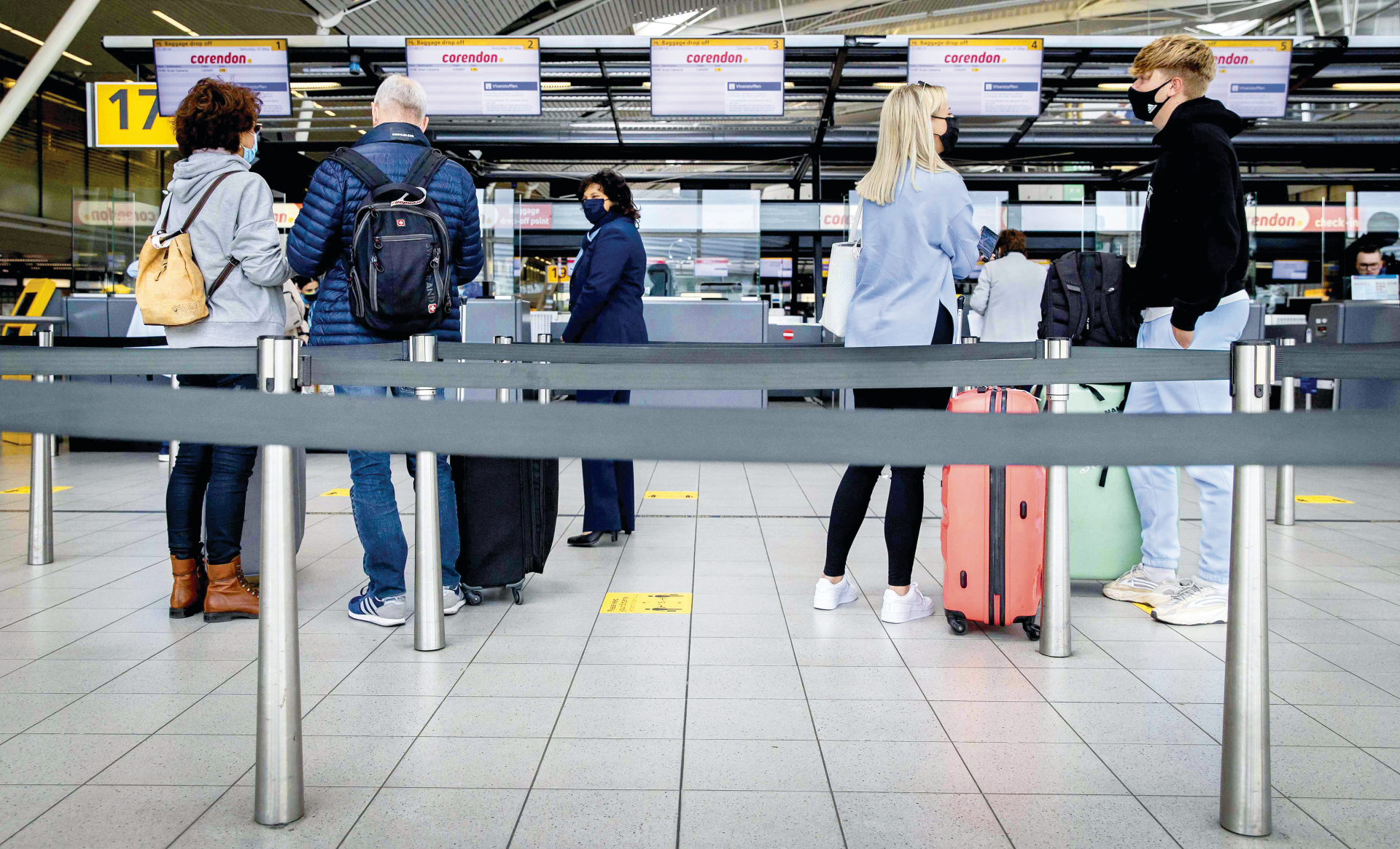 Turismo de vacinação. Fazer as malas em busca da imunidade