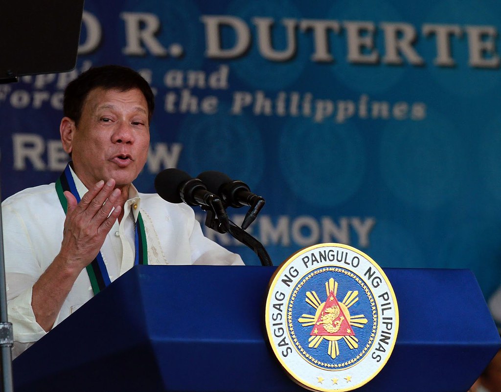 Presidente das Filipinas mandar deter quem não usar máscara adequadamente