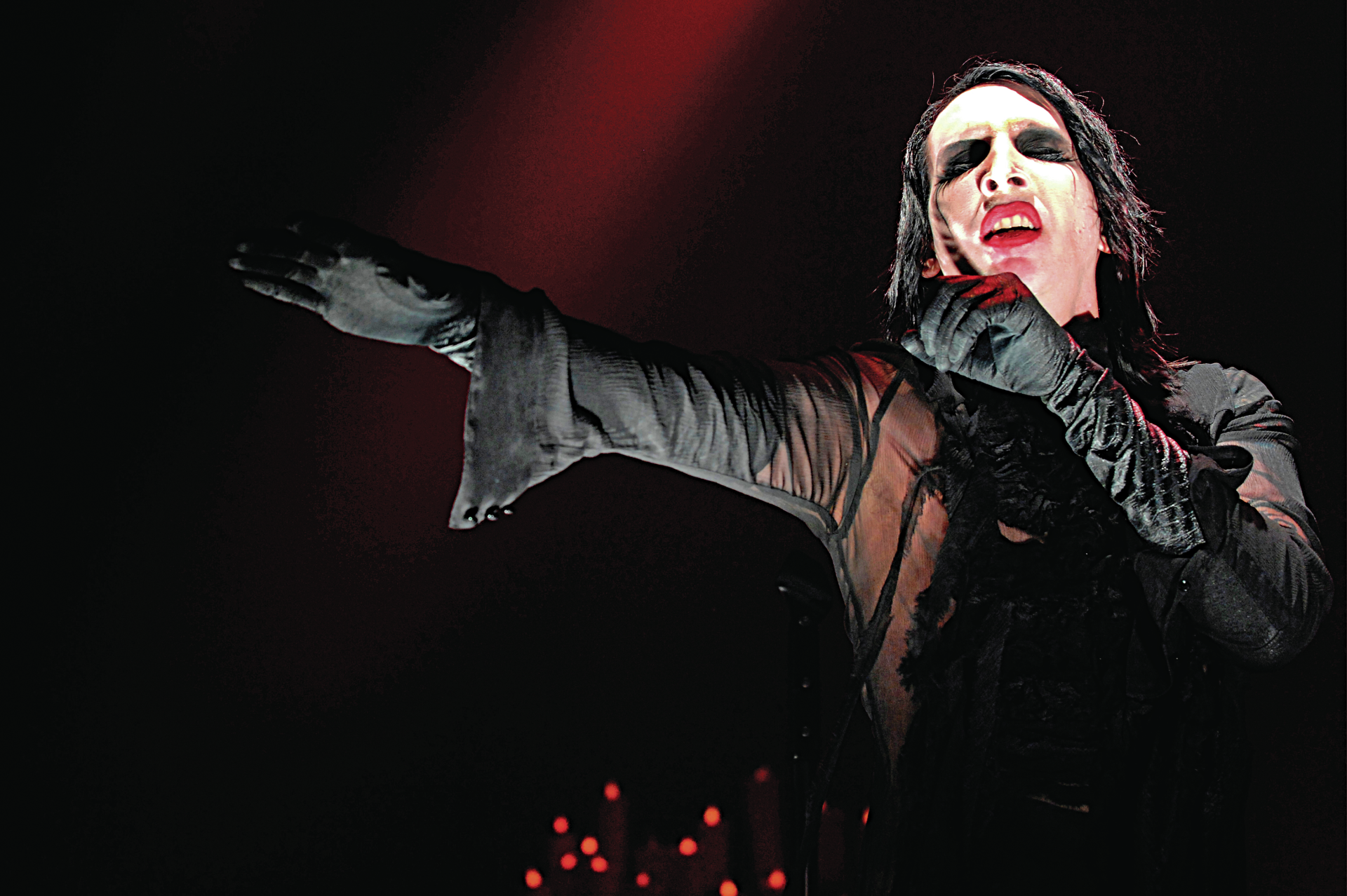 Marilyn Manson. Da escuridão no palco ao pesadelo na vida