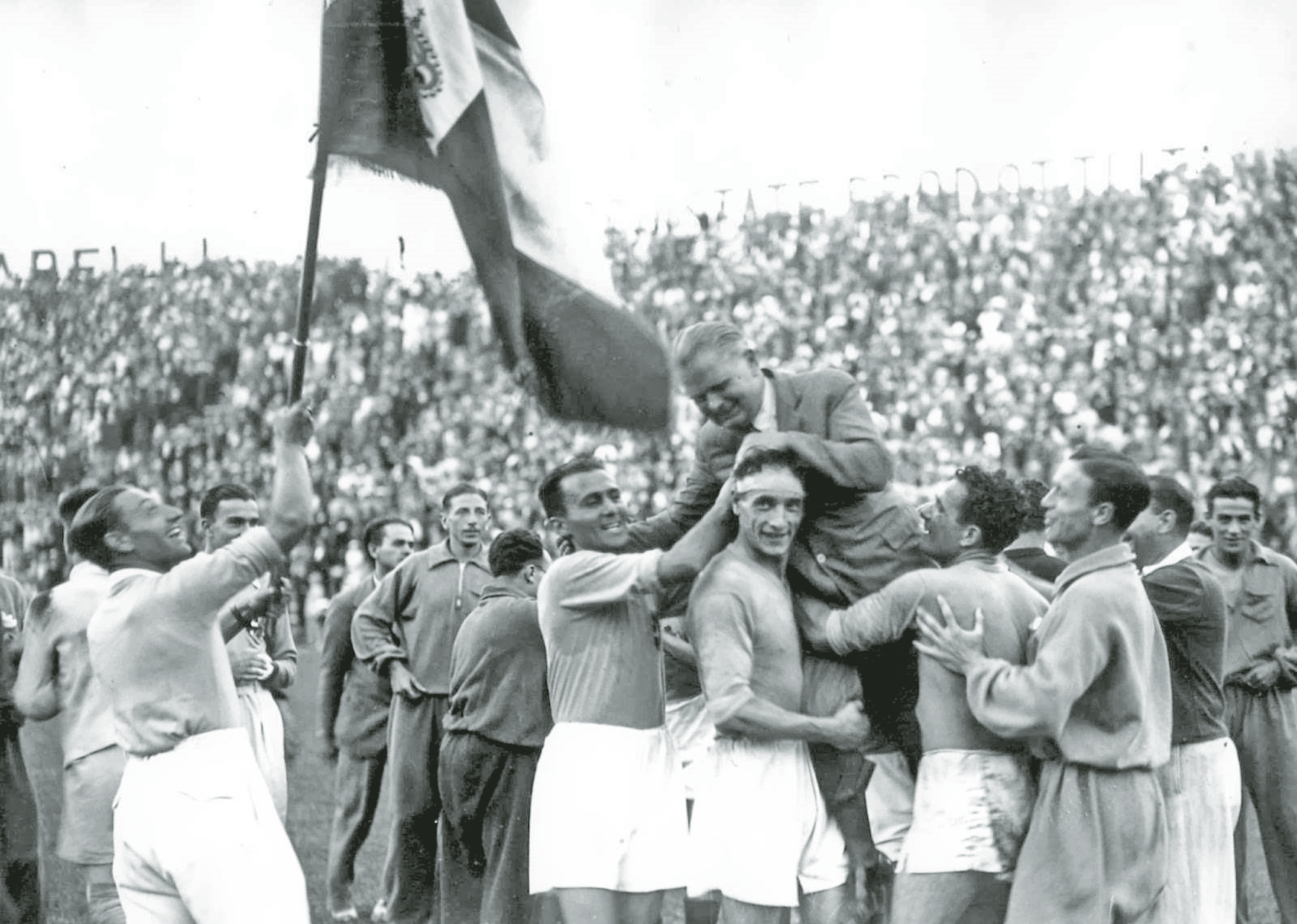 Itália. O sonho azul do campeonato do mundo do fascismo