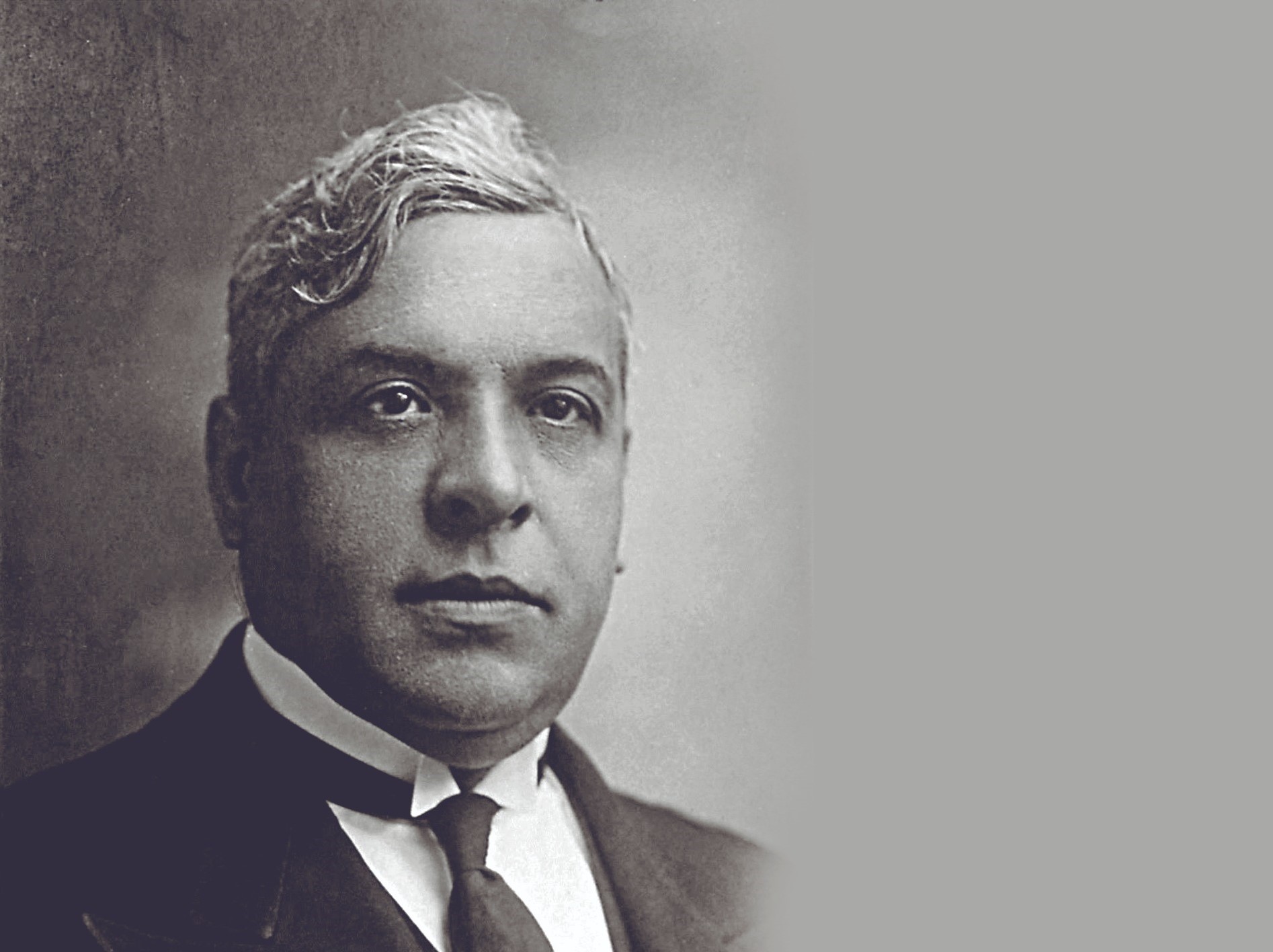 Aristides de Sousa Mendes terá honras de Panteão Nacional