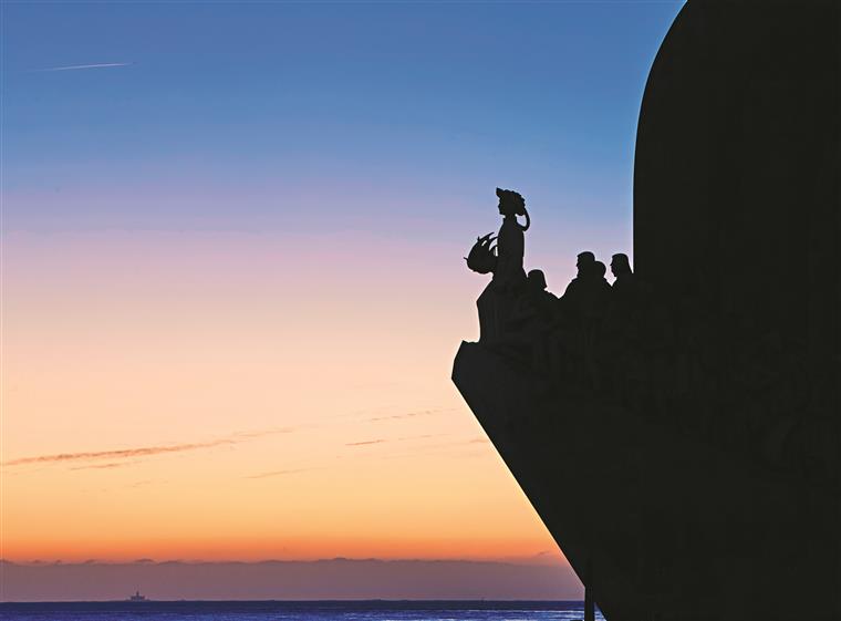 Padrão dos Descobrimentos vandalizado