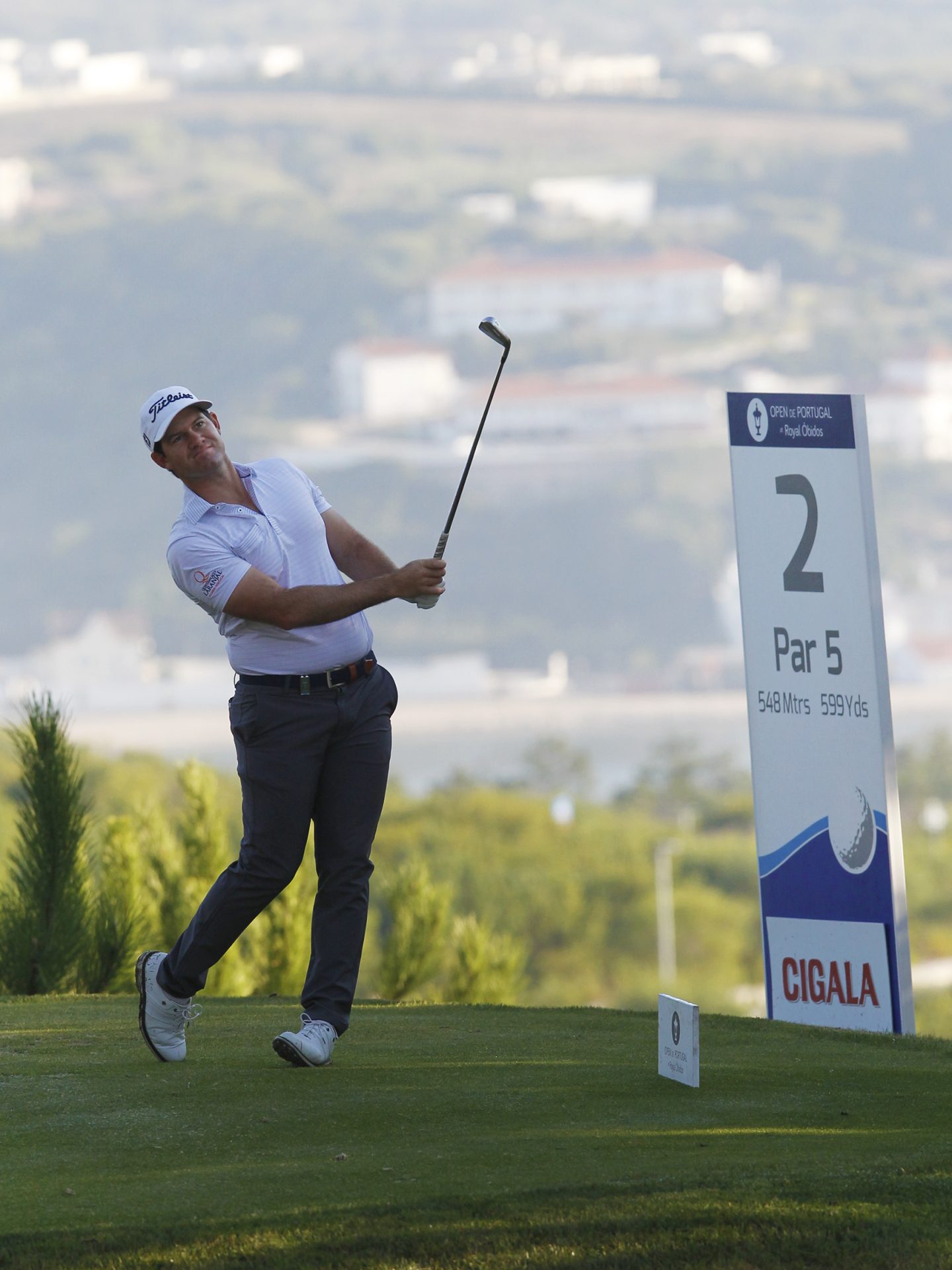 Open de Portugal at Royal Óbidos. Ricardo Melo Gouveia entra no top-10 e confirma candidatura ao título