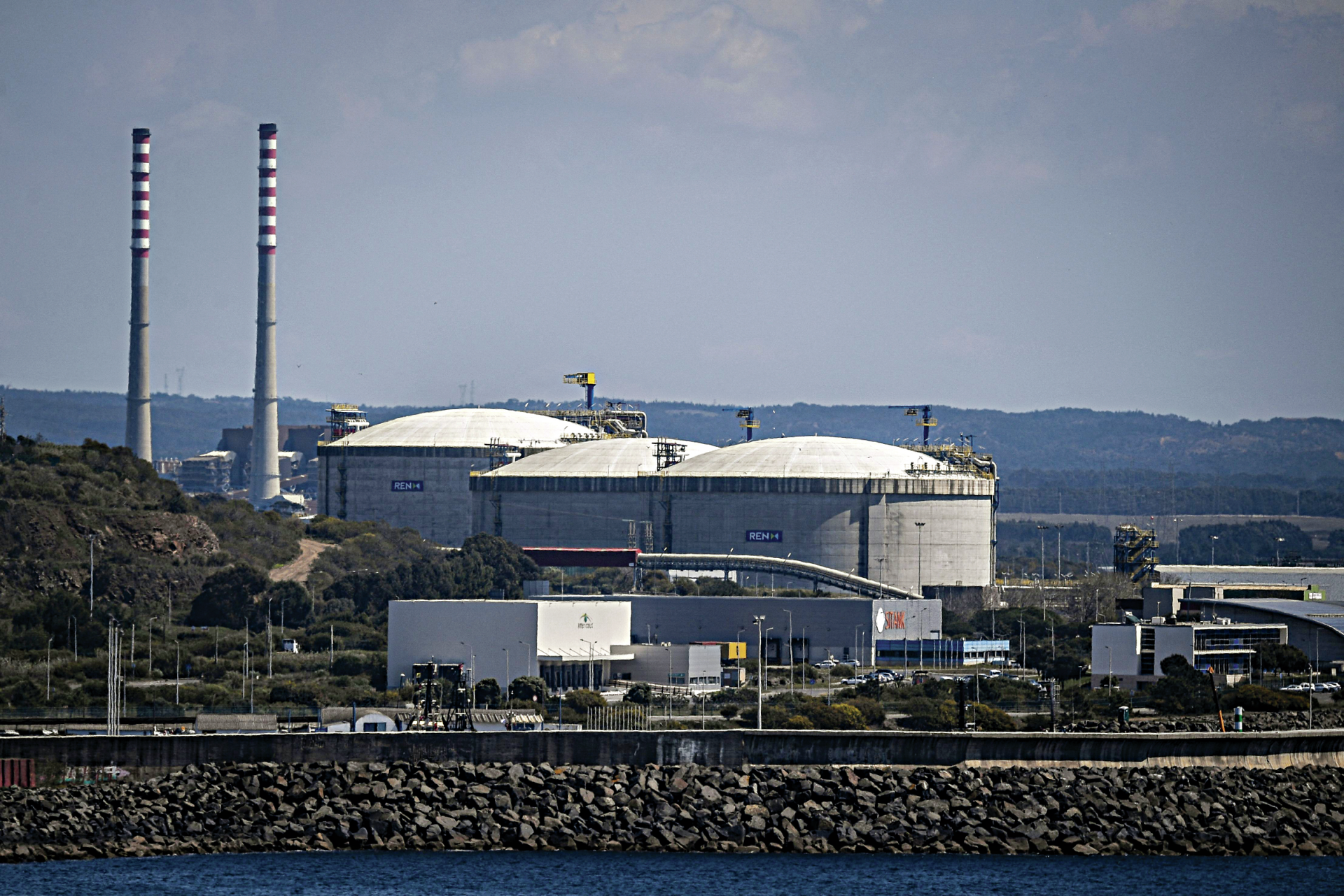 Energia. França quer bloquear gasoduto nos Pirenéus