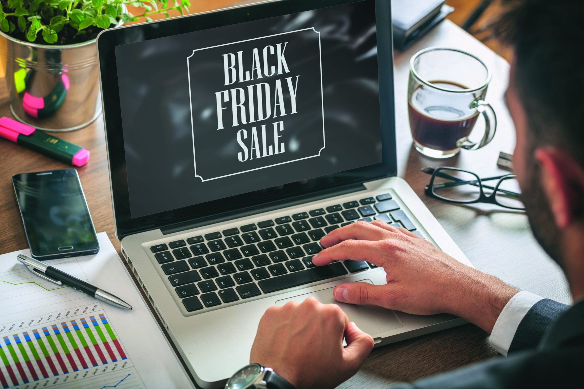 Black Friday. Oportunidade para preços de saldo mas com cuidado