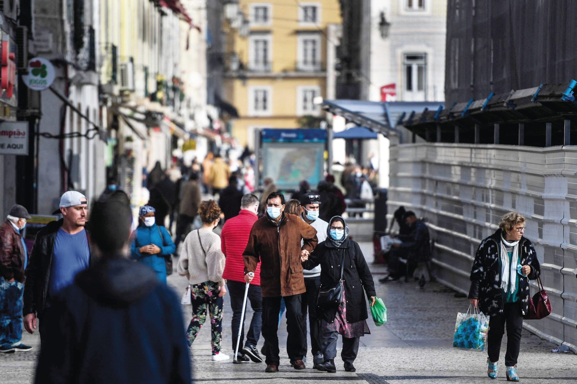 Lisboa pode ser a primeira região a passar o pico de infeções