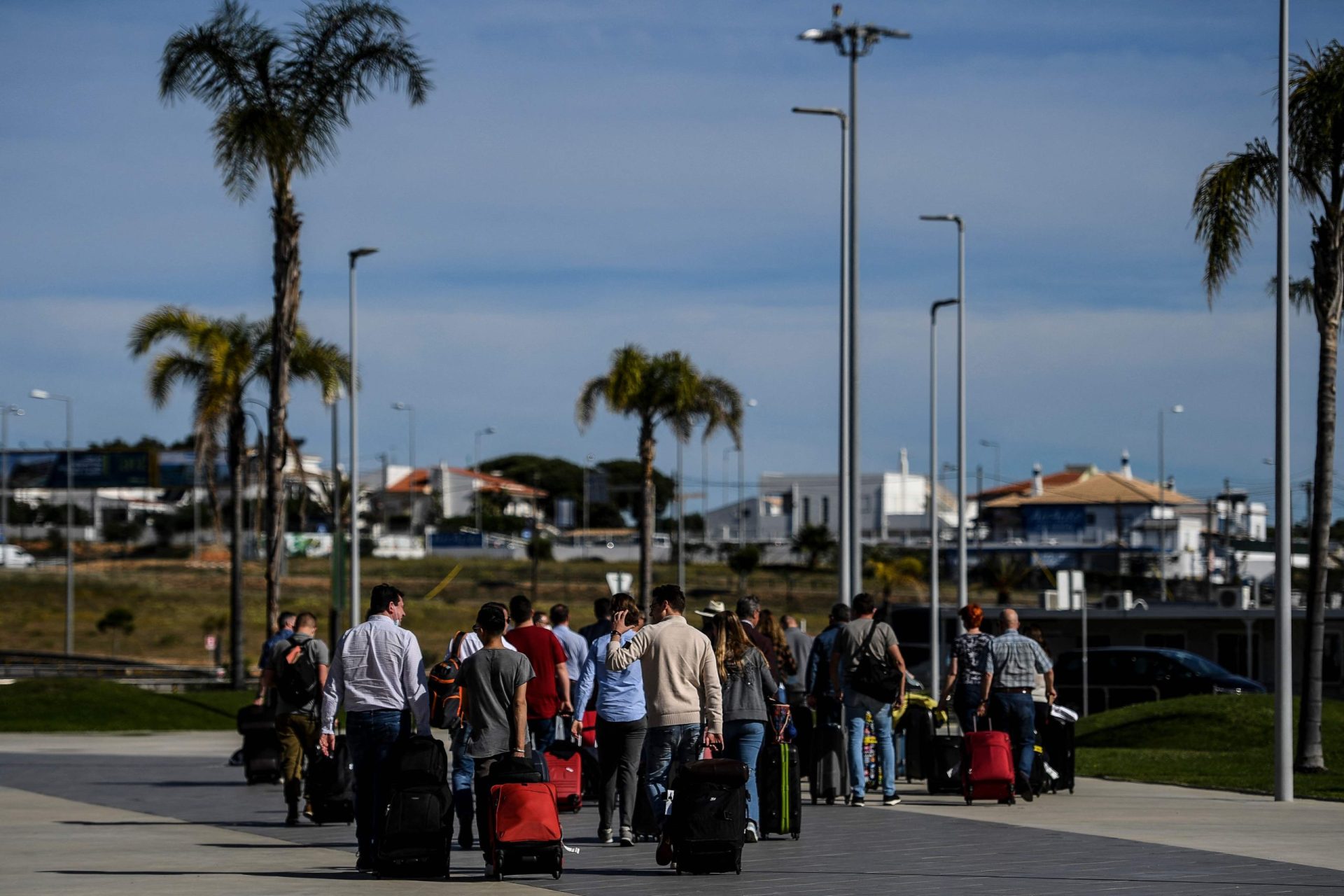 Turismo acelera mas ainda abaixo de 2019