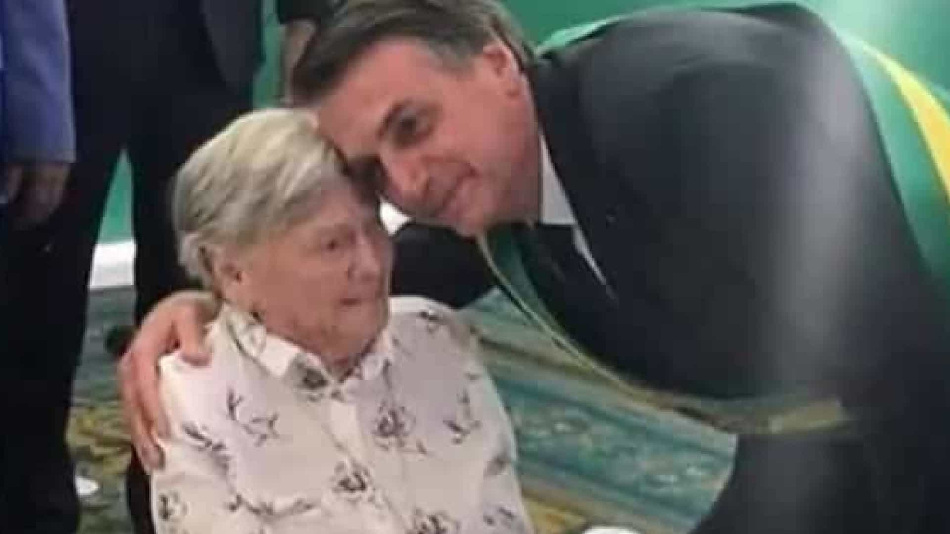 Jair Bolsonaro está de luto. Morreu a mãe do Presidente do Brasil