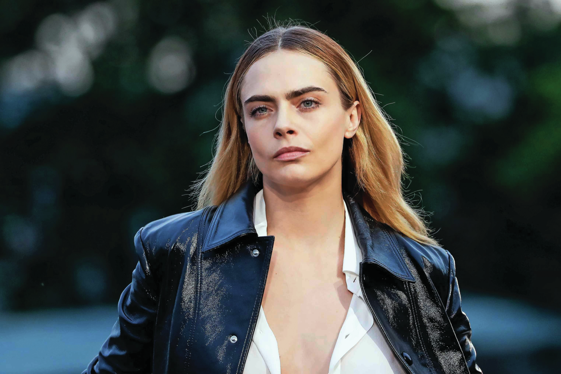 Cara Delevingne. Doar orgasmos para ajudar a ciência