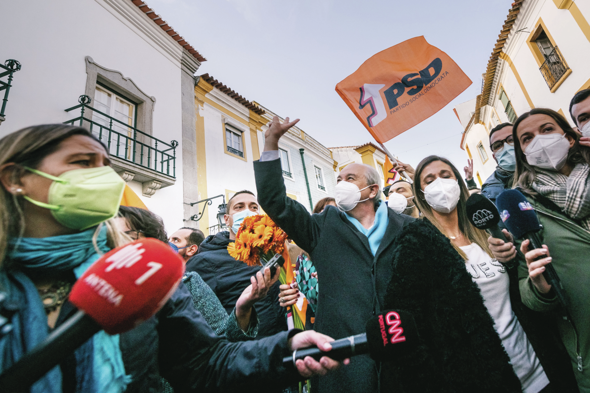 Legislativas. Rio ataca Costa, das “deturpações” à “iminência de perder”