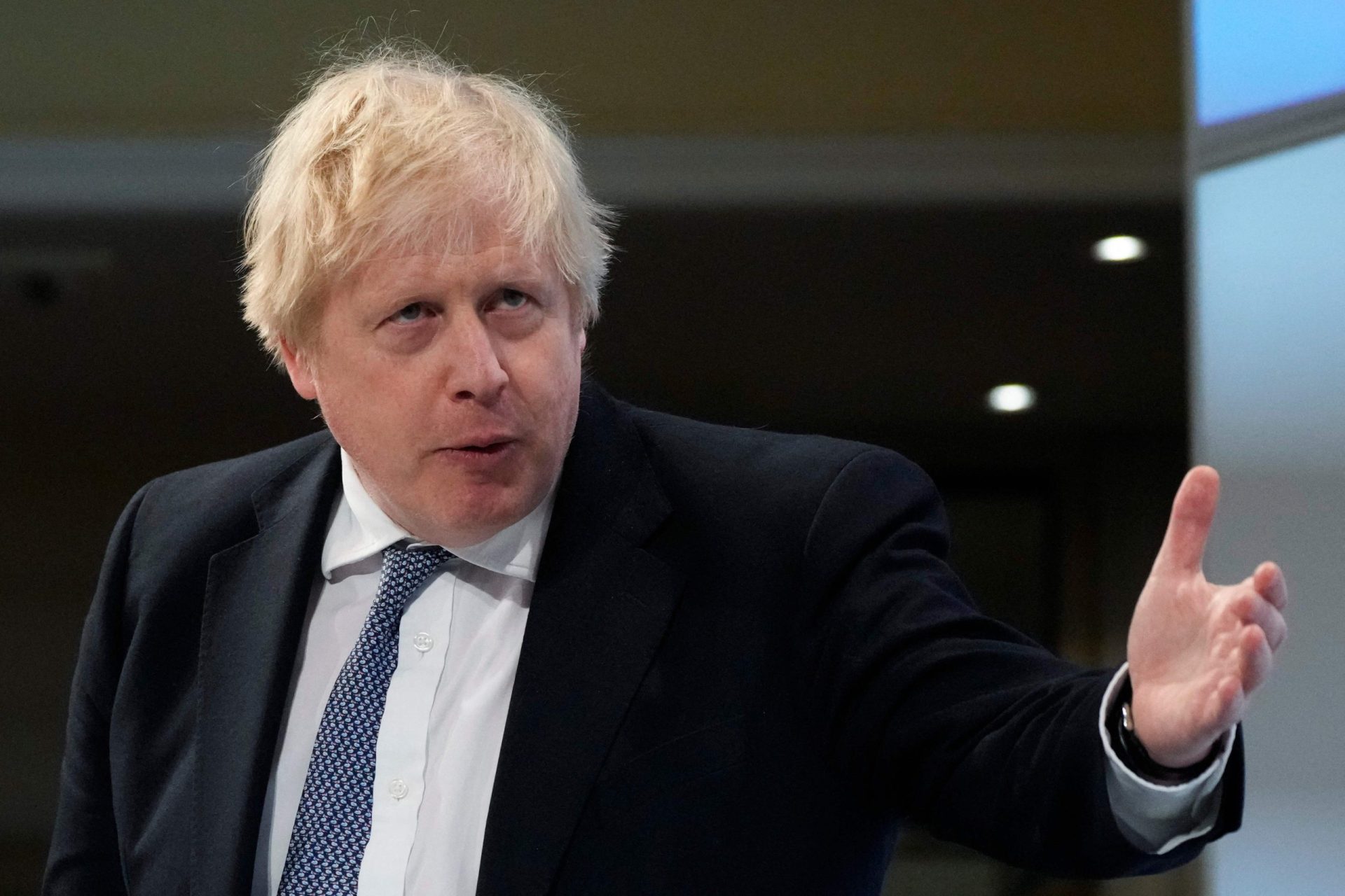 Boris Johnson. &#8220;Rússia planeia a maior guerra na Europa desde 1945&#8221;