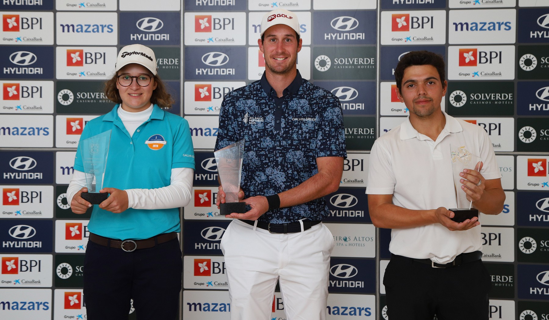 Golfe. Sofia Barroso Sá faz história como primeira mulher campeã