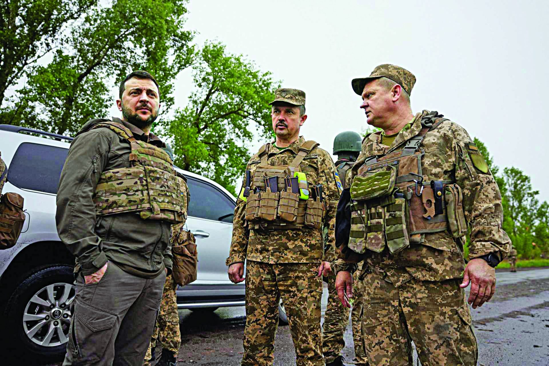 Ucrânia. Zelensky sai de Kiev para ir à linha da frente em Kharkiv