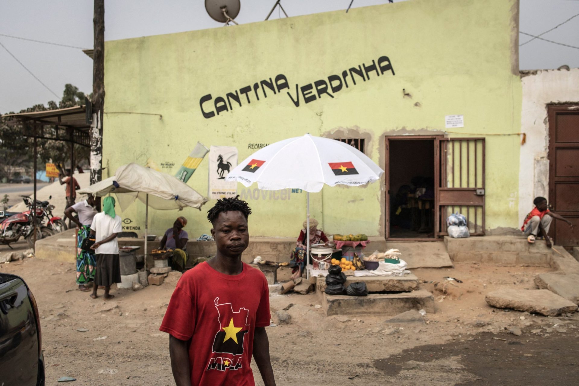 Angola. Eleitores-fantasma assombram as eleições