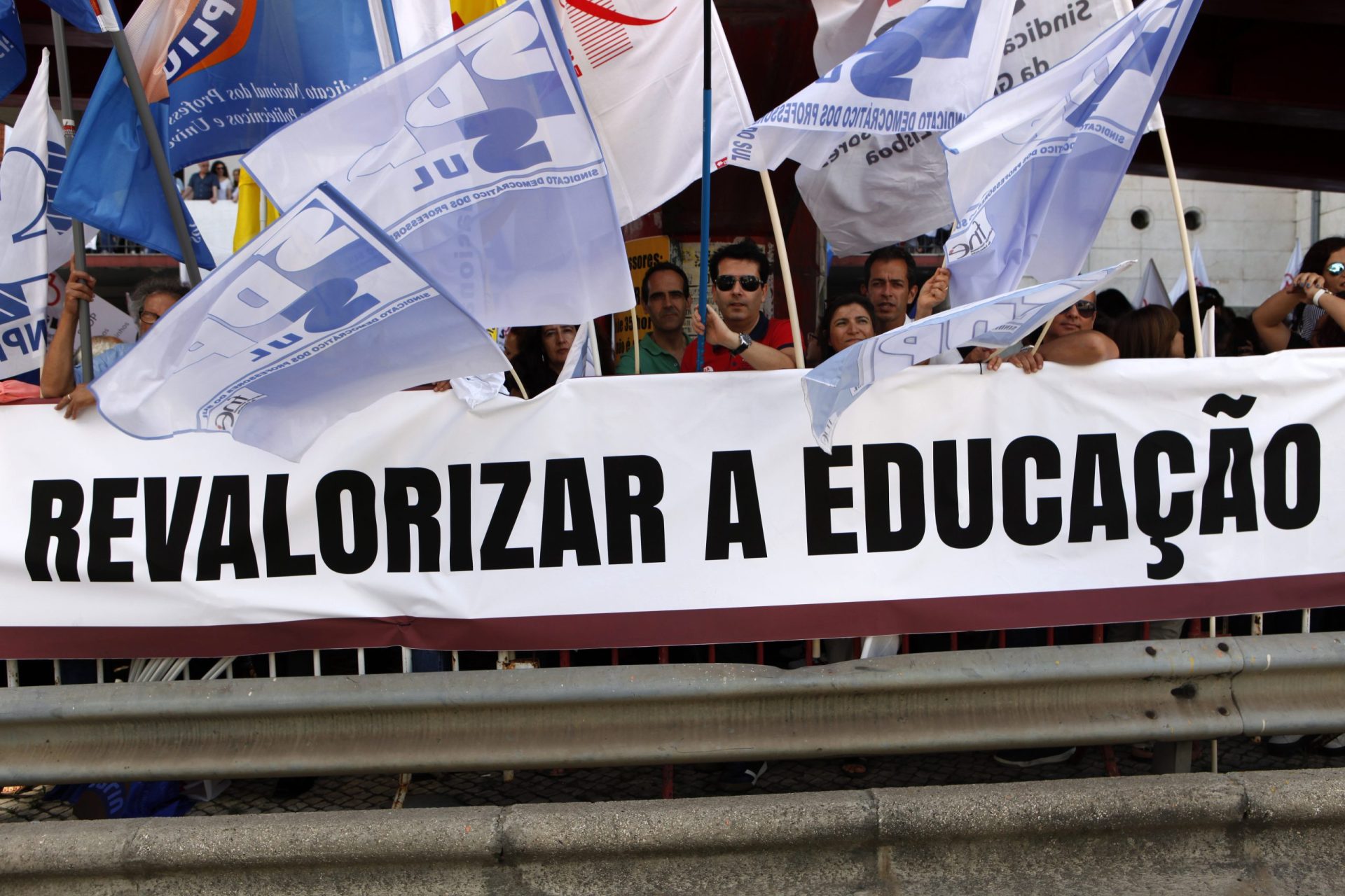 Lisboa. Milhares de professores em manifestação