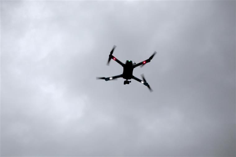 Rússia afirma ter afastado outro ataque de drones ucranianos na Crimeia