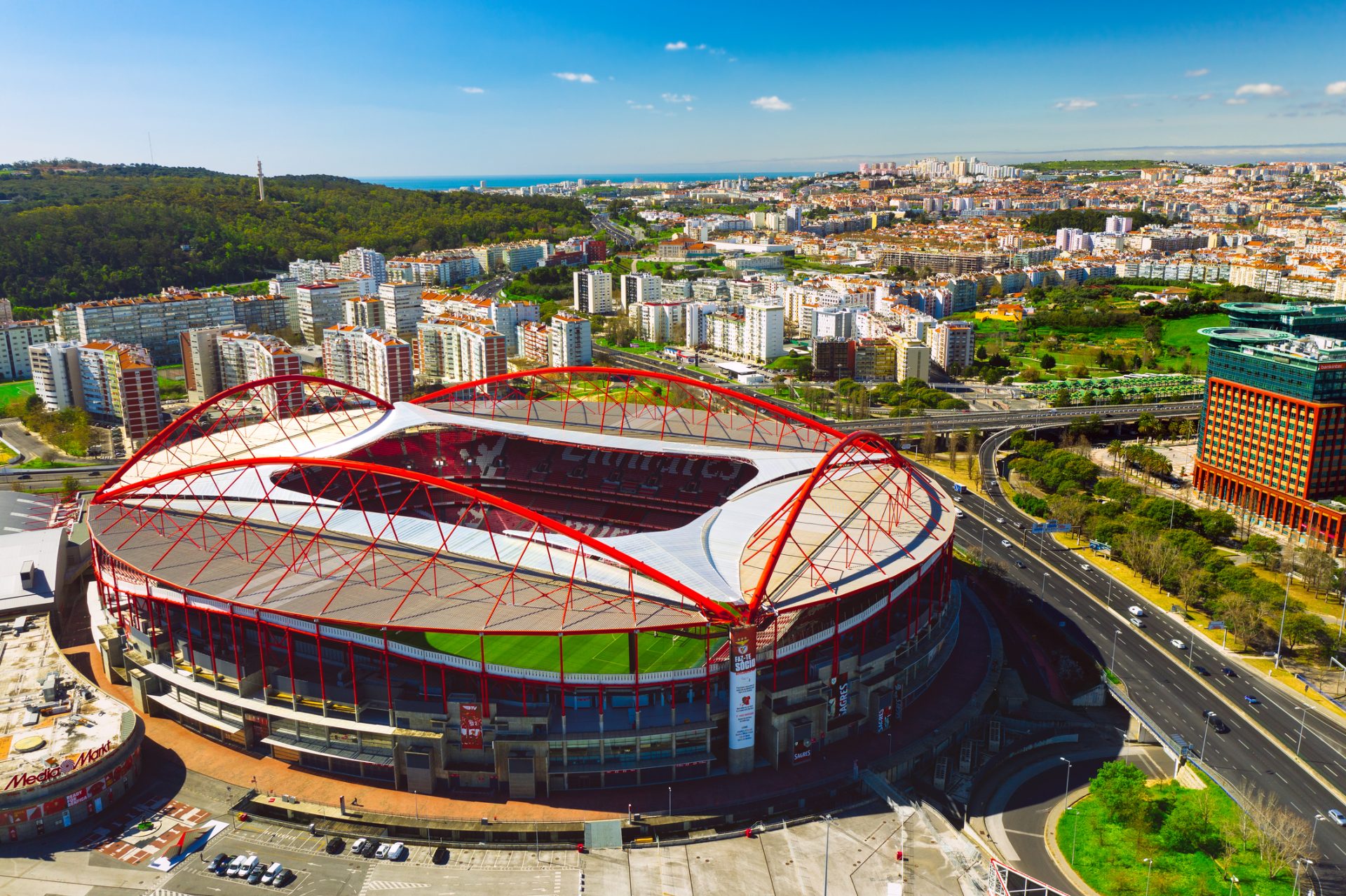 Encontro do Benfica esta terça-feira condiciona o trânsito em Lisboa