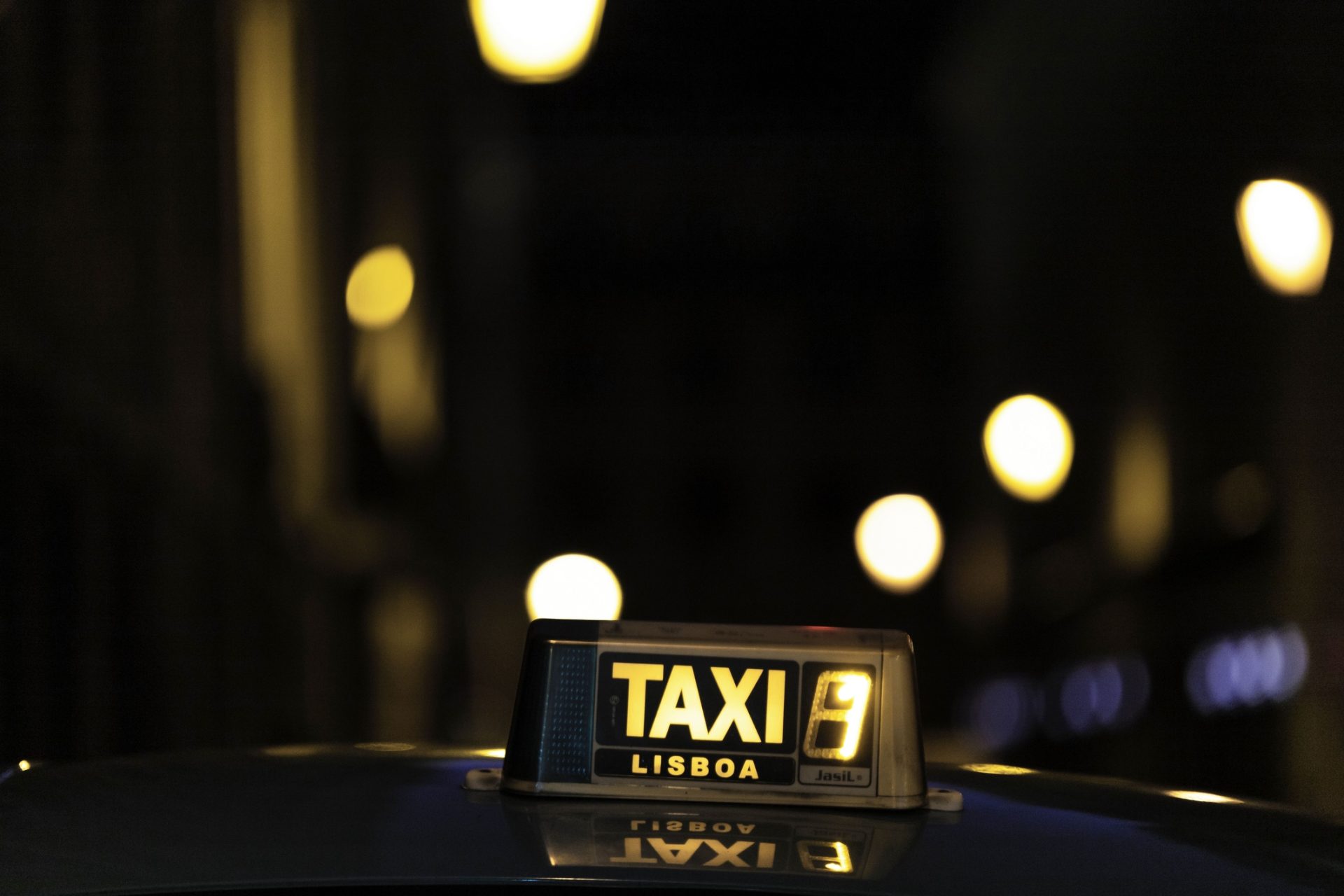 Falso taxista apreendido pela PSP junto ao Aeroporto de Lisboa
