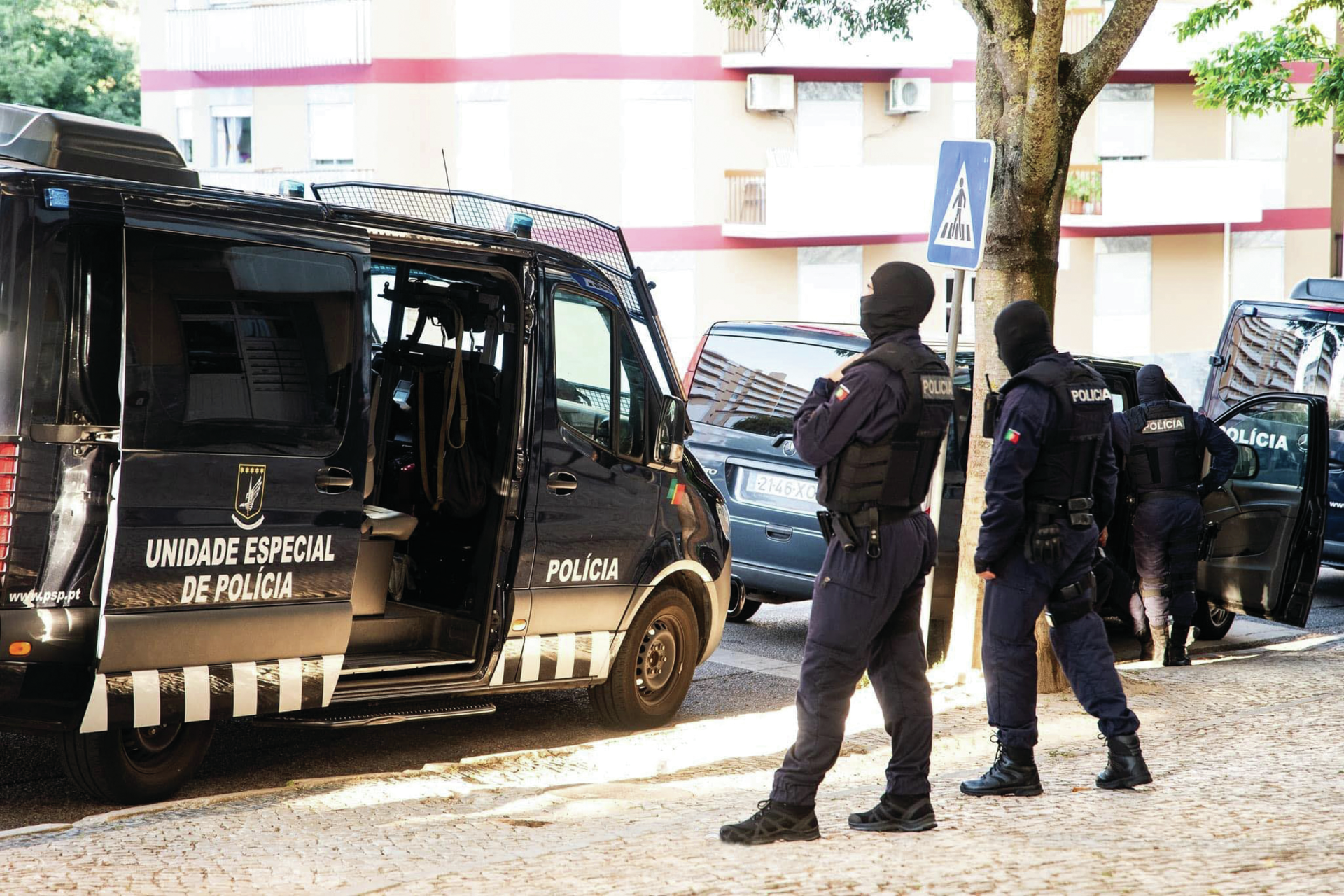 Lisboa. Um exército à volta do embaixador de Israel