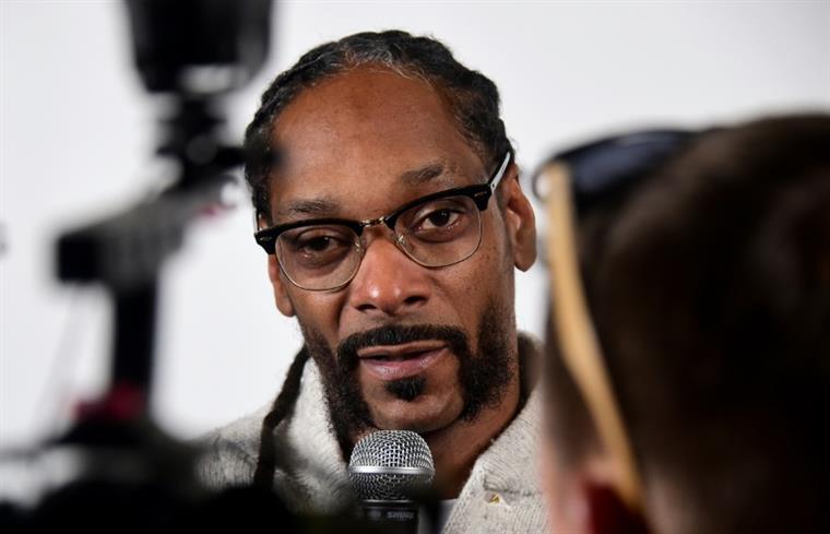 Snoop Dogg vai deixar de fumar canábis