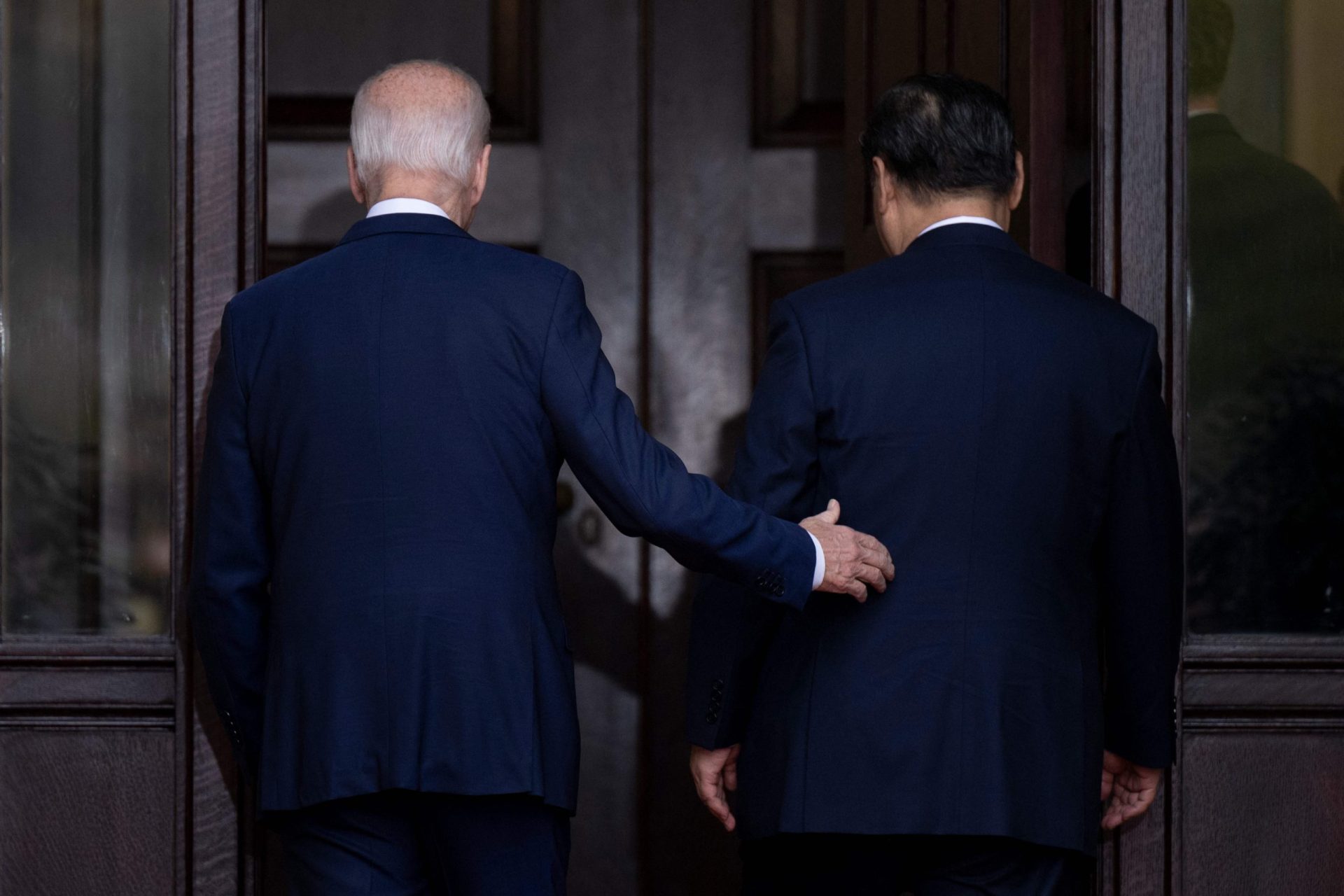 Cooperação Económica da Ásia-Pacífico. Xi nos EUA: Um degelo fracassado?