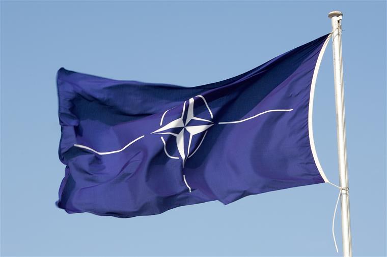 NATO aumenta orçamento militar em 12% para 2024