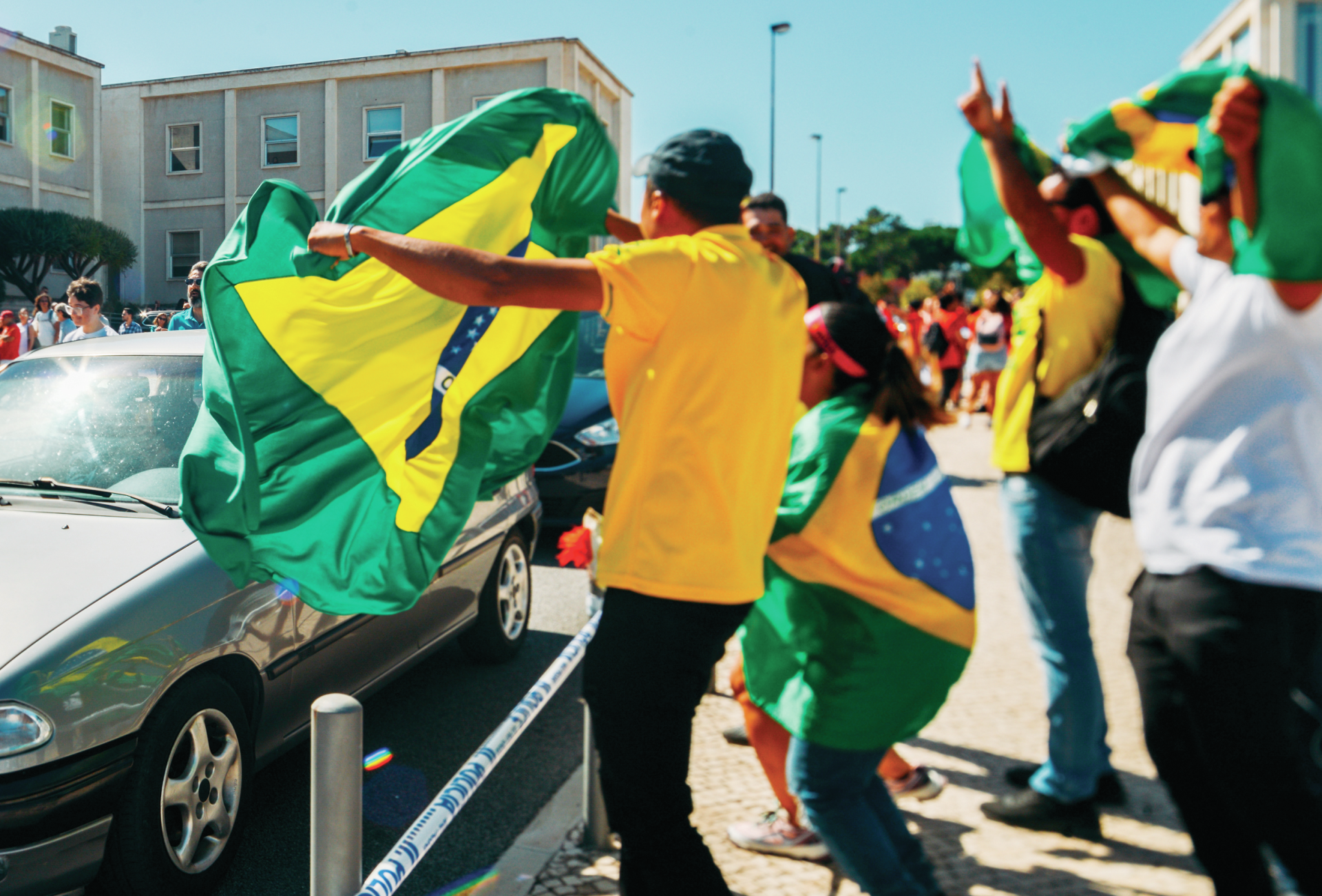 Brasileiros continuam a formar a maior comunidade