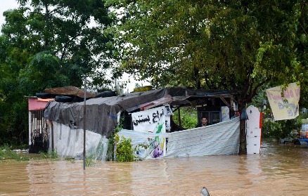 Maior queda de chuva no Irão em 100 anos provoca várias inundações