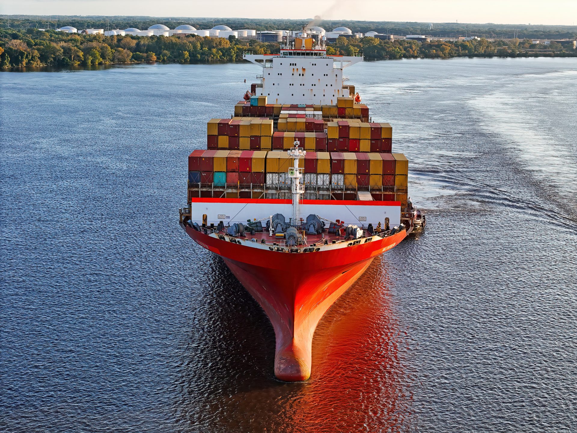 Mar Vermelho evitado pelas transportadoras marítimas japonesas