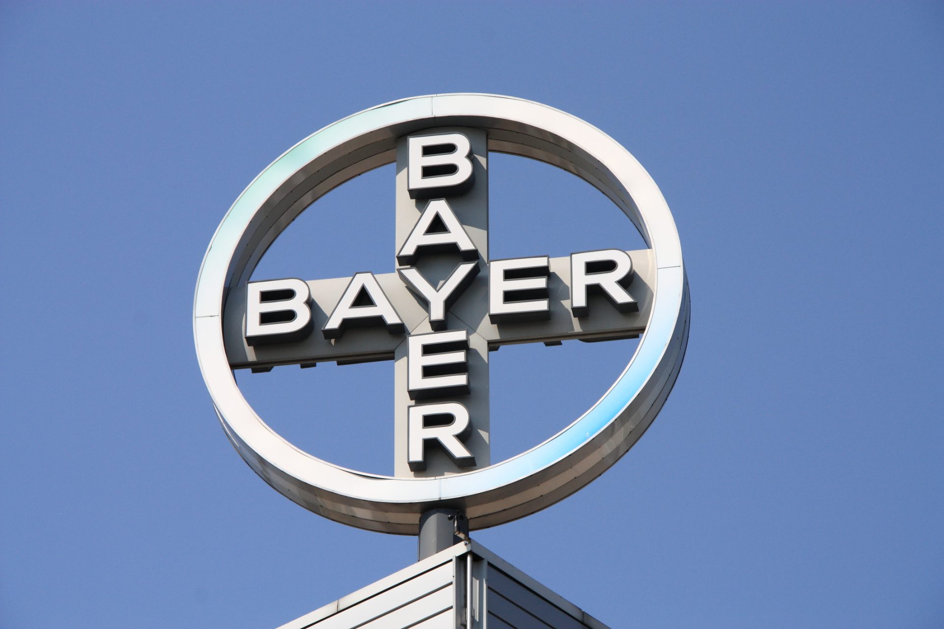 Bayer reduz empregos na Alemanha