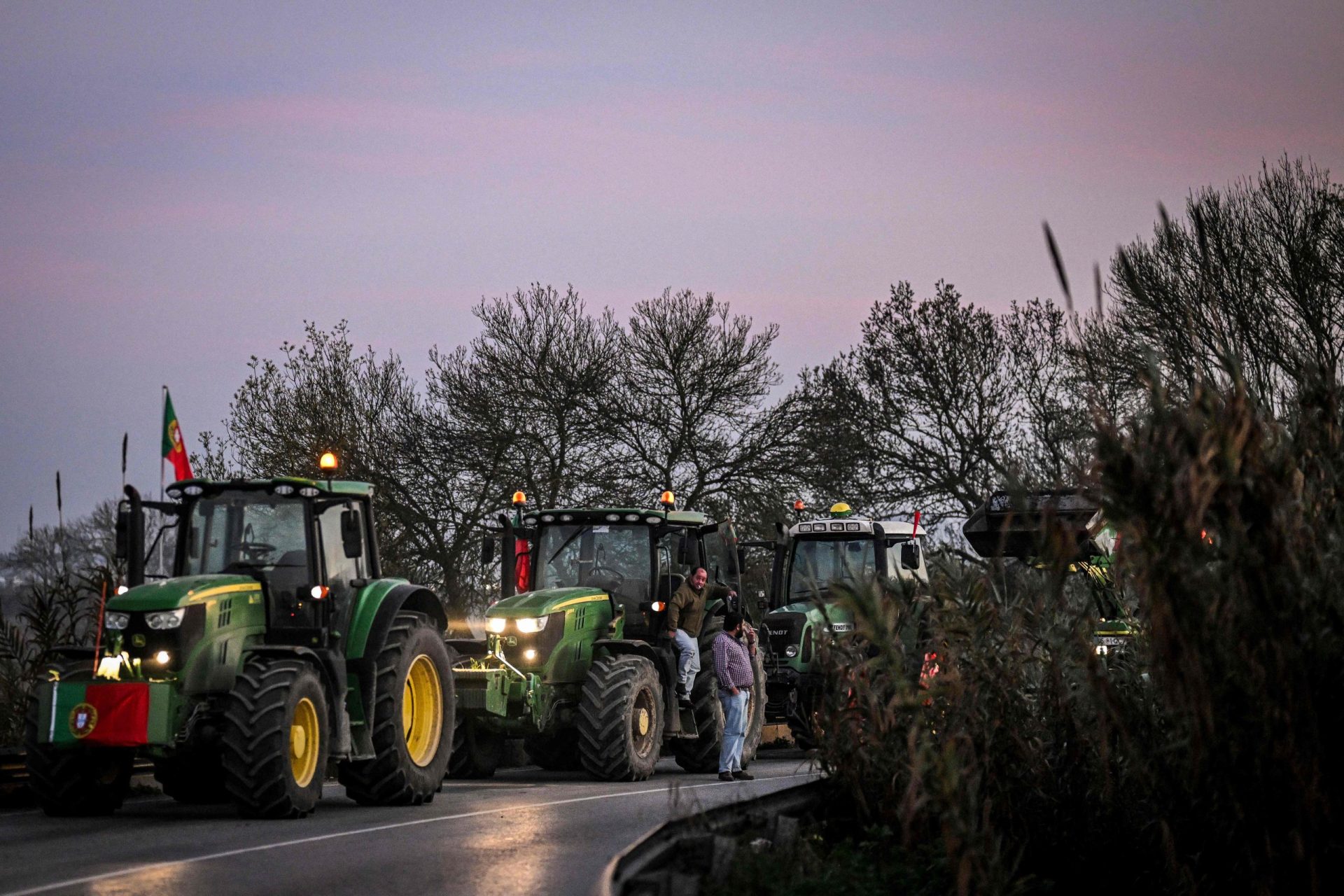 GNR impede agricultores de entrar na A23