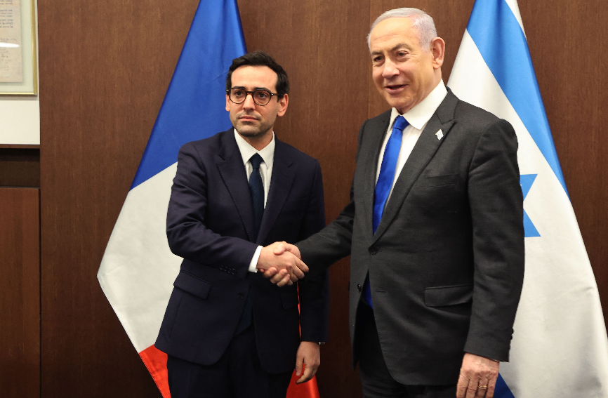 Ministro francês critica Israel