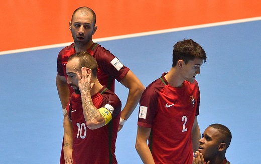 Futsal: Portugal deixa fugir o pódio