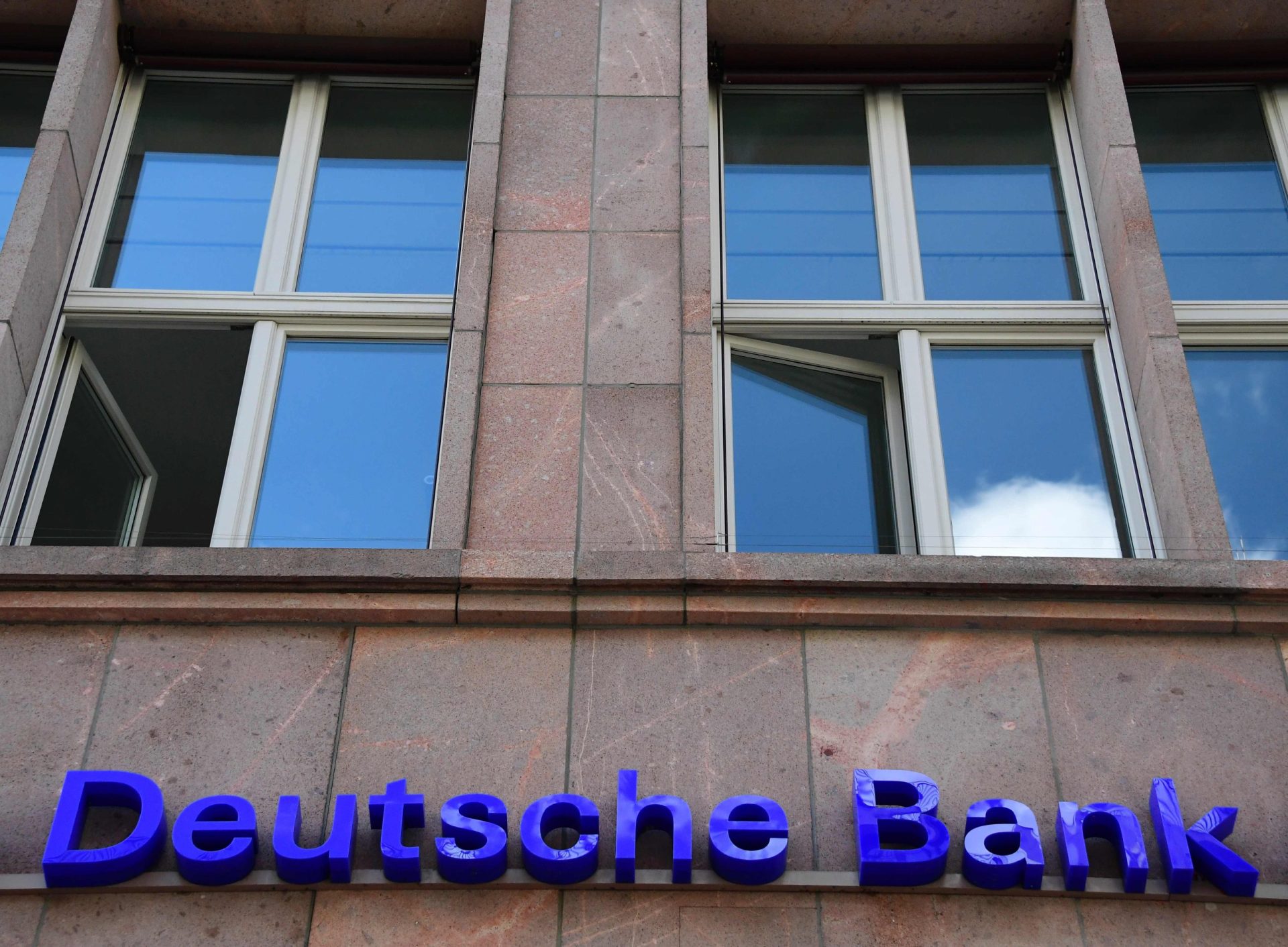 Deutsche Bank. Gigante financeiro começa a ver luz ao fundo do túnel?