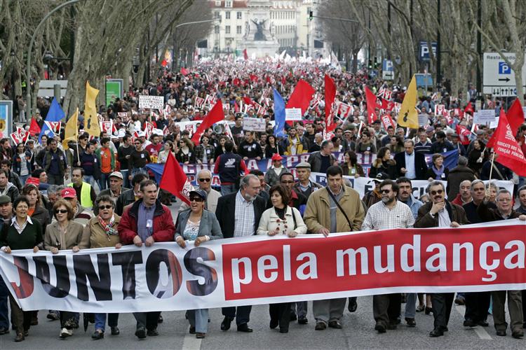 Greve na função pública para repor 35 horas de trabalho