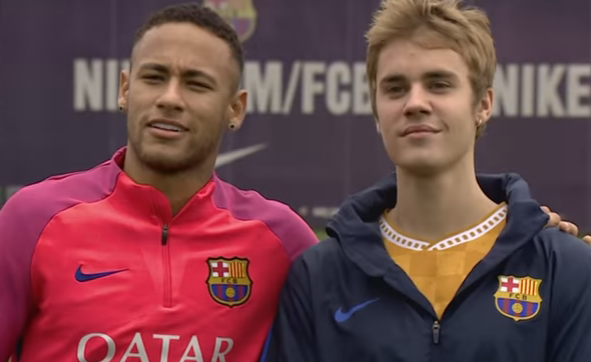 Justin Bieber treina em Barcelona